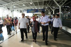 Stasiun dan Tempat bermain