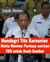 Mendagri Tito Karnavian memberikan keterangan pers di Gedung Kemendagri mengenai koordinasi percepatan anggaran Transfer Keuangan Daerah (TKD) untuk wilayah terdampak bencana di Sumatra.
