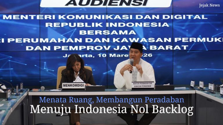 Menteri PKP Maruarar Sirait dan Menteri Komdigi Meutya Hafid saat meninjau peta lahan 45 hektare di Depok untuk proyek rusun subsidi.