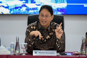Menteri Keuangan Purbaya Yudhi Sadewa memberikan penjelasan mengenai grafik ketahanan APBN dalam acara media briefing di Jakarta.