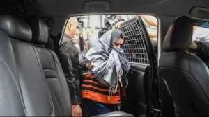 Pemeriksaan saksi tenaga outsourcing oleh KPK di Polres Pekalongan Kota terkait kasus korupsi Bupati Fadia Arafiq.