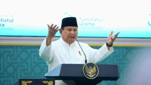 Presiden Prabowo Subianto memberikan pidato penutupan di hadapan para masyayikh NU.