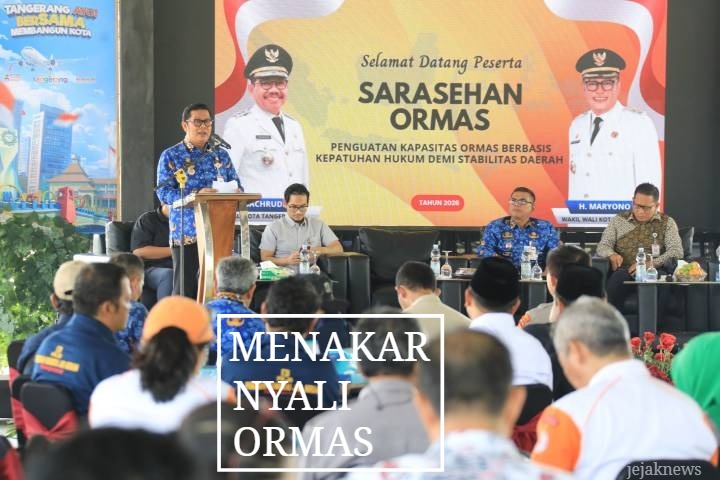 Wakil Wali Kota Tangerang H. Maryono memberikan sambutan dalam Sarasehan Ormas di Graha Bhakti Karya Modernland.
