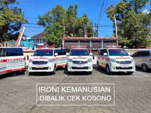 Barisan armada Suzuki APV putih yang tertahan di dealer akibat penunggakan pembayaran proyek ambulans CSR.
