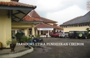 Gedung Dinas Pendidikan Kabupaten Cirebon yang menjadi sorotan terkait dugaan penyelewengan dana BOS dan penjualan aset material bekas rehabilitasi sekolah.