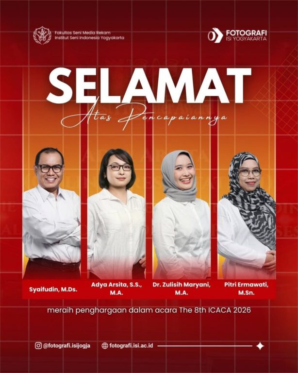 Karya seni fotografi dan piagam penghargaan dari delegasi dosen Fakultas Seni Media Rekam ISI Yogyakarta pada ajang dunia The 8th ICACA 2026.